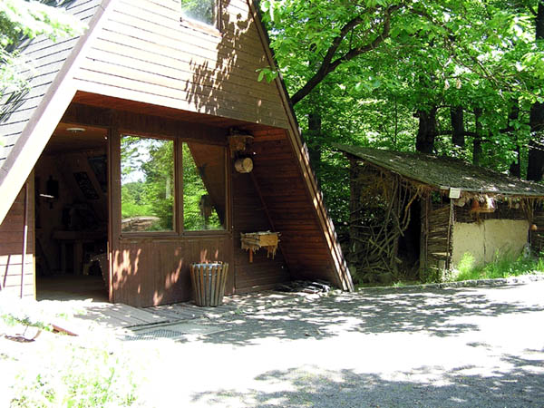 Finnh&uuml;tte mit Austellung 1